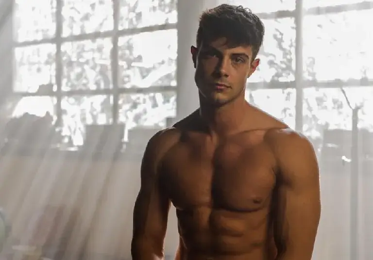 Филип Буков тайно люби журналистка