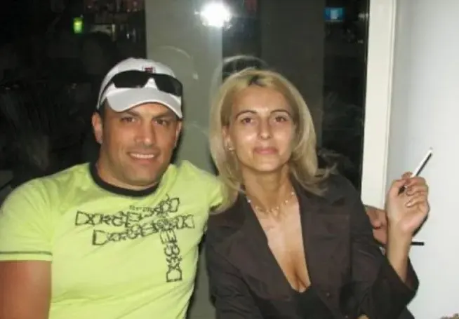 Голямата любов на Юксел Кадриев с бебе на 47 години