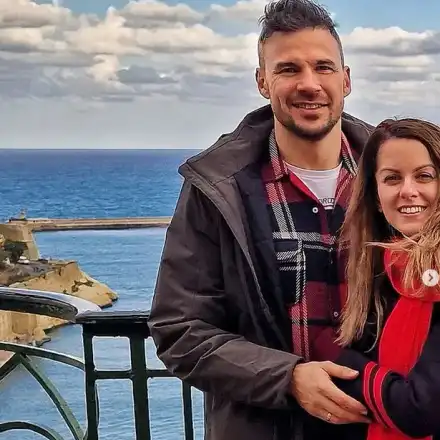 Ивайло Захариев заведе жена си в Малта