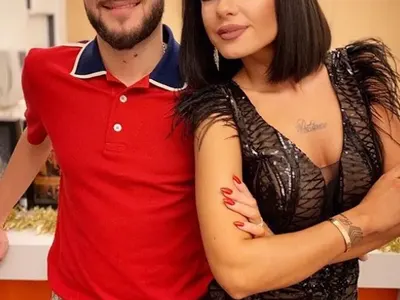 Жената на Криско си продава носените дрехи