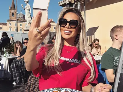 Карен заведе Златка в  Рим за Свети Валентин