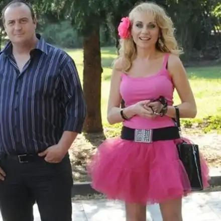 Краси Радков  и жена му  лапват 100 бона  от „Един за друг”