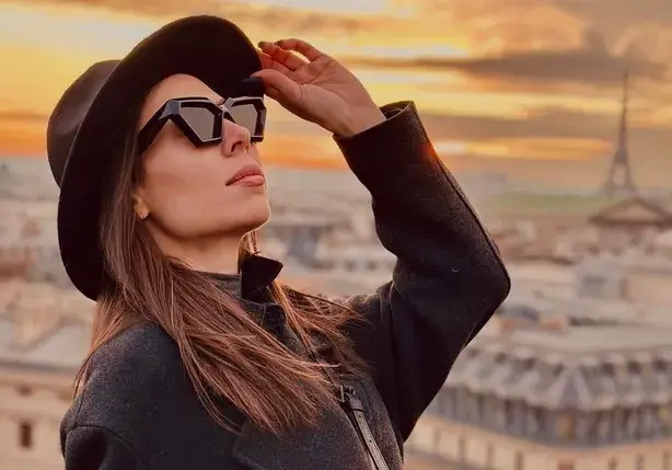 Маги Джанаварова  ражда през лятото