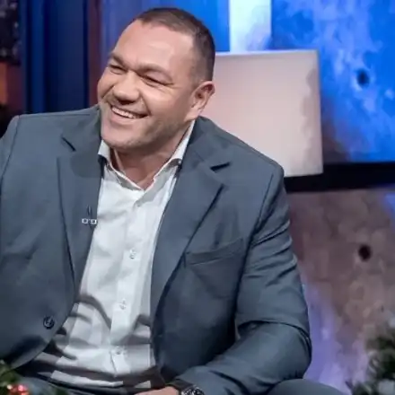 Машина за бебета: Кубрат Пулев стана татко и на син