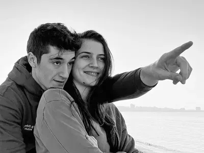 Мистерията е разгадана: Ето го гаджето на Баян! (Снимки)