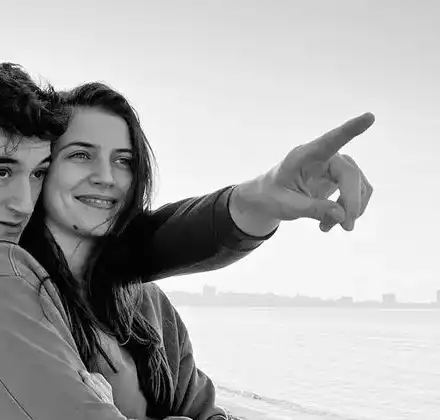 Мистерията е разгадана: Ето го гаджето на Баян! (Снимки)