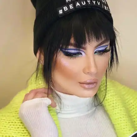 Неузнаваема! На бас, че няма да познаете коя е тази миска