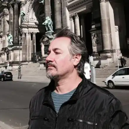 Основателят на „Ку-ку бенд”  Георги Красимиров – Герасим::Разделихме се с  Лили Иванова, защото „гнездо оси”  ме набеди в кражба