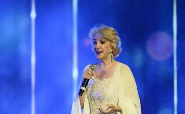 Сашка Васева готова за концерти