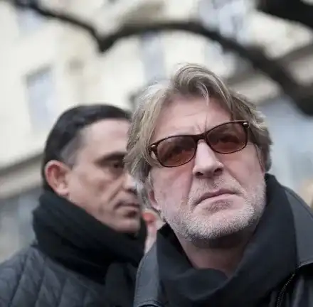 Сашо Морфов намира утеха в куче