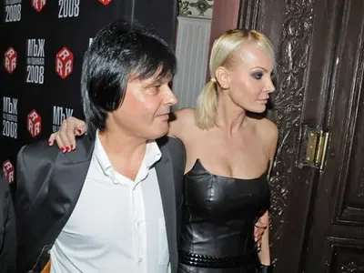 Соня Васи  във война с братя Аргирови