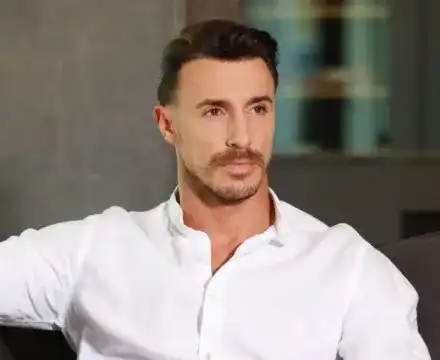 Виктор Стоянов мамил с гадже в „Ергенът“