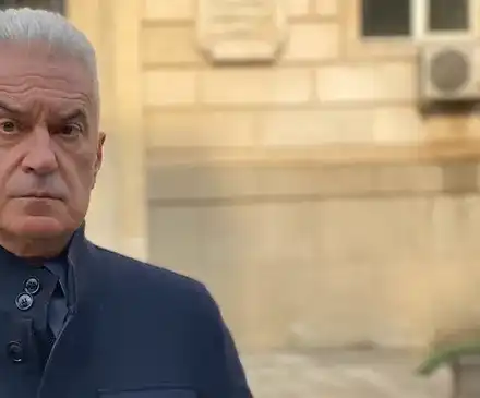 Волен Сидеров се чуди каква  е температурата в „На кафе”