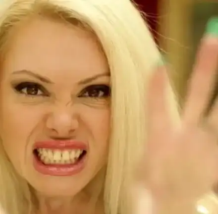 Земетресение пакиньоса Албена Вулева