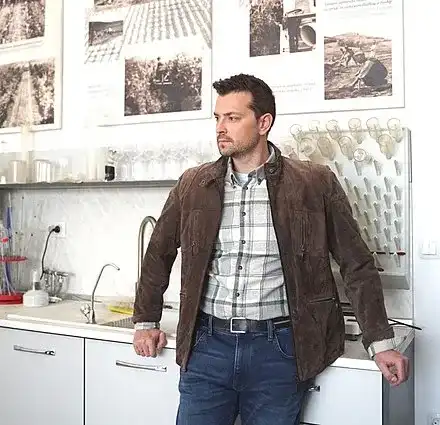 Звездата от сериала „Вина” Владимир Зомбори признава: Израснах в  семейство с проблеми