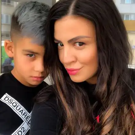 Деси Цонева на нож с бившия си Янчо Таков-младши