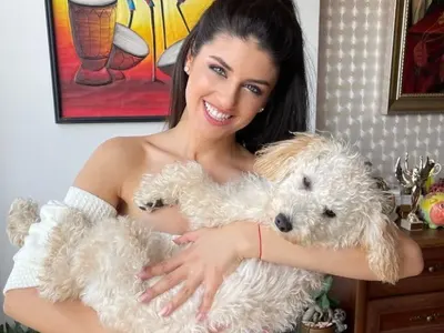 Ева от „Ергенът“ гушка голямата си любов