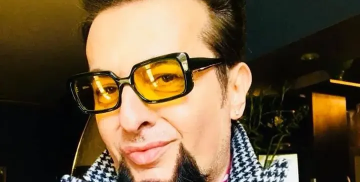 Евгени Минчев: По-интересни са ми кравите от Навални