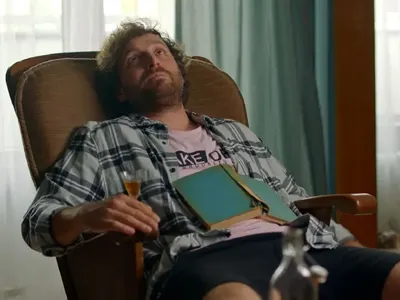 Кръстьо Лафазанов, Таня Шаховa и Лара Златарева изгряват в новия епизод на „Мен не ме мислете“ - този петък от 21 ч. по bTV