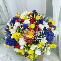 Лили Иванова се хвали с букет от Бойко