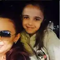 Майка за пример! Мария събра децата