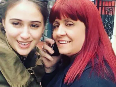 Не харесвате Мария Бакалова? Тогава сте „боклуци“, категорична е майка й