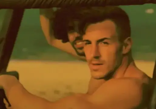 Нова шашма в „Ергенът“: Евгени и Виктор се познават от 10 години (Снимки)