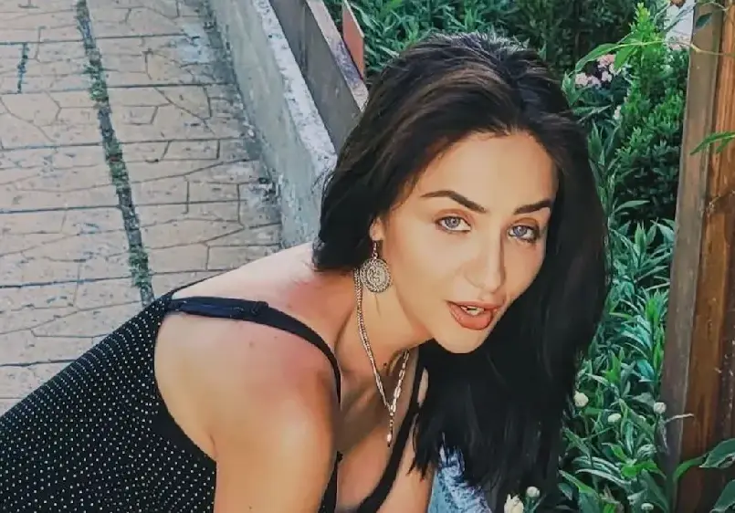 Новата Кобилкина: Елен Колева  продава интимни съвети