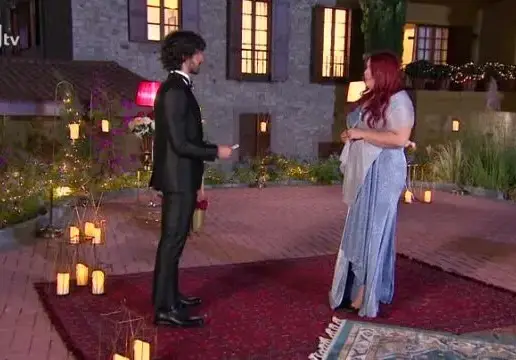 Пам от „Ергенът“ кръшкала на гаджето си