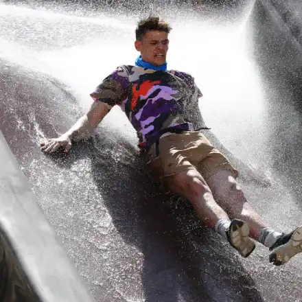 Павел от „Сървайвър”  профукал 300 бона  в казината