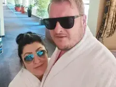 СЕМЕЙНИ ВОЙНИ: Фолклорната певица Ива Давидова отрича, че често се събужда опикана след пиянски нощи