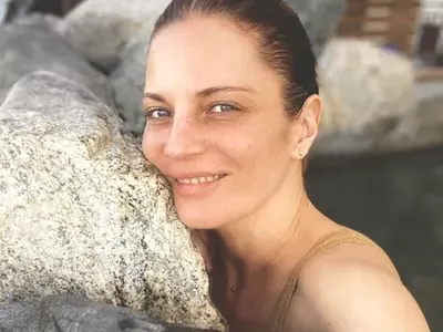 Теодора Духовникова изкарала почти година, без да почива