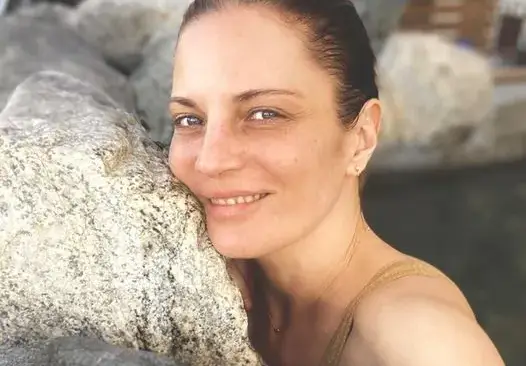 Теодора Духовникова изкарала почти година, без да почива