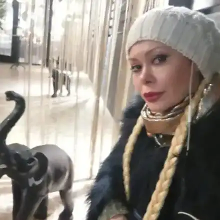 Вулева ръси псувни и обиди, подигра се и с Данчето Христова