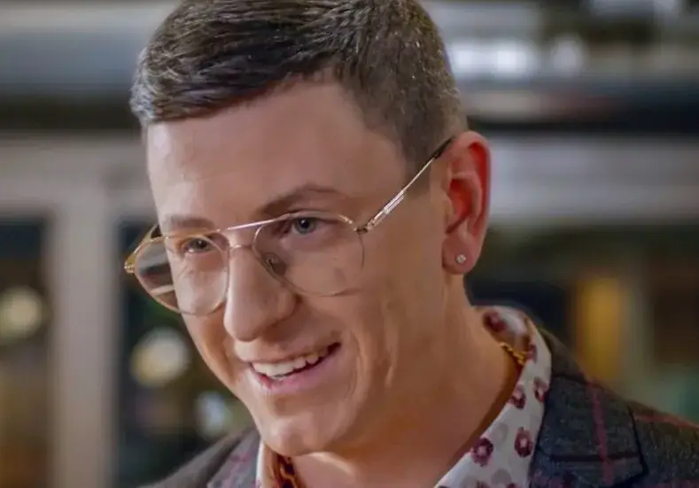 Актьорът от сериалите „Много мой човек” и „Братя” Сотир Мелев:  Едва завърших 7 клас