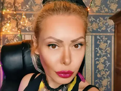 Албена Вулева търси заможен кипърец