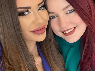 Ергенки се залюбиха! Пам и Мони разкриха, че се обичат