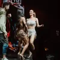 Галена се надиграва със сръбкиня!