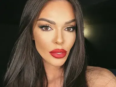 Галена все е посинена след снимки на клип