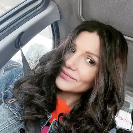 Кали била на крачка от смъртта (Певицата излетяла с кола от мост над река Искър)