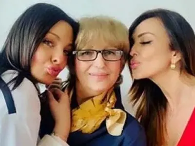 Майката на Глория стана на 70