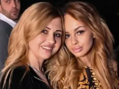 Майката на Сузанита пристава на гаджето в Англия