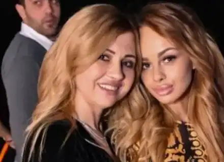 Майката на Сузанита пристава на гаджето в Англия