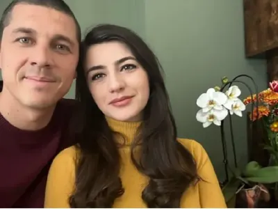 Миро гледа бременната Лена като писано яйце