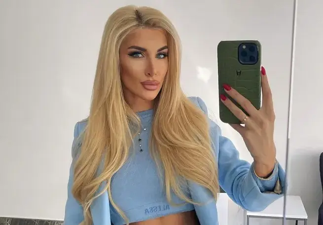 Мис България Тамара Георгиева стана на 30 години (СНИМКА)