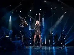 Правят мед за Лили във военни сандъци