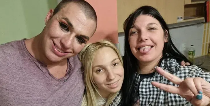 Приятелките на Емили Тротинетката: Притеснени сме за нея, жертва е на издевателства в ареста