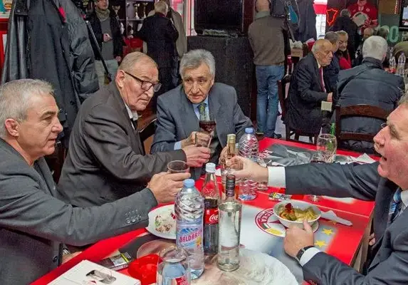 Ракията на Кръстаич е по-слаба от гроздовата на Пената