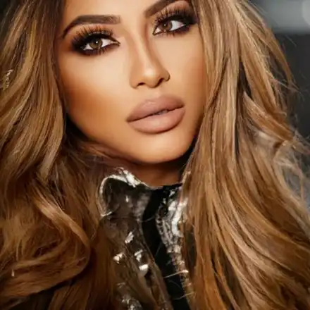 Роксана се загаджи с „ангел от ада“