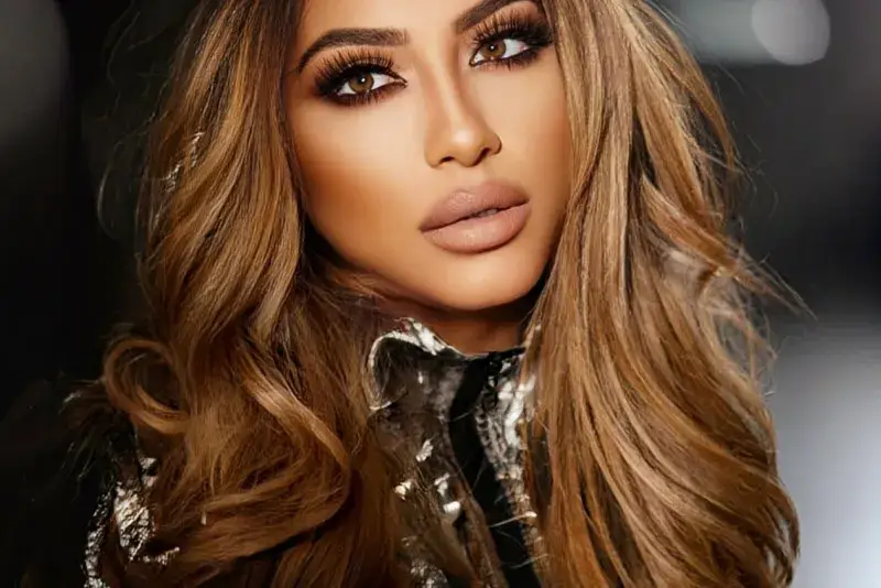 Роксана се загаджи с „ангел от ада“